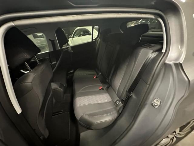 Peugeot 308 image 1