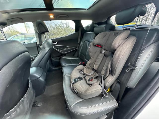 Hyundai Santa Fe image 3