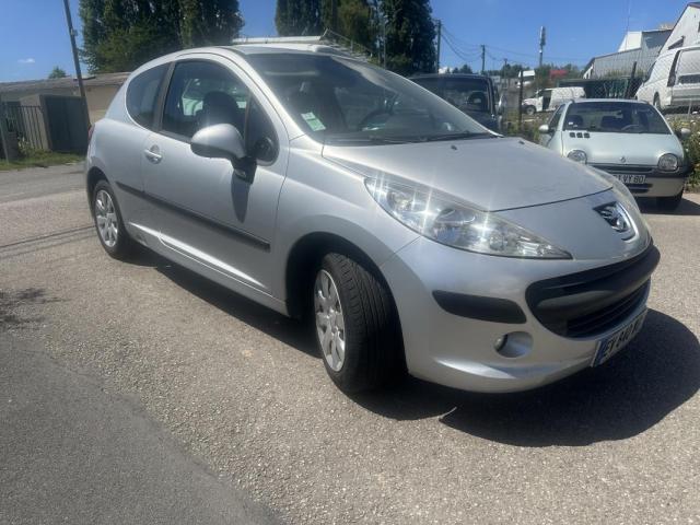 Peugeot 207 image 4