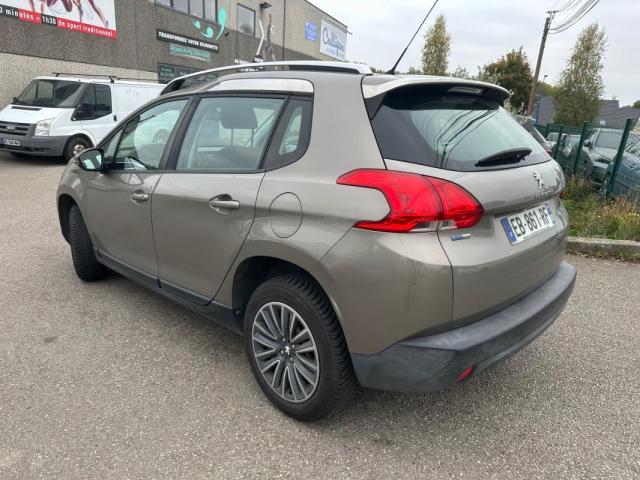 Peugeot 2008 image 3