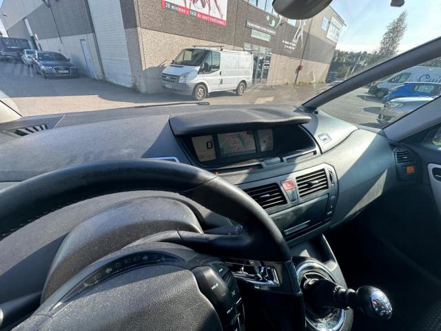Citroen Grand C4 Picasso image 2