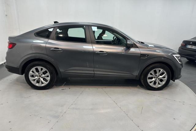 Renault Arkana image 9