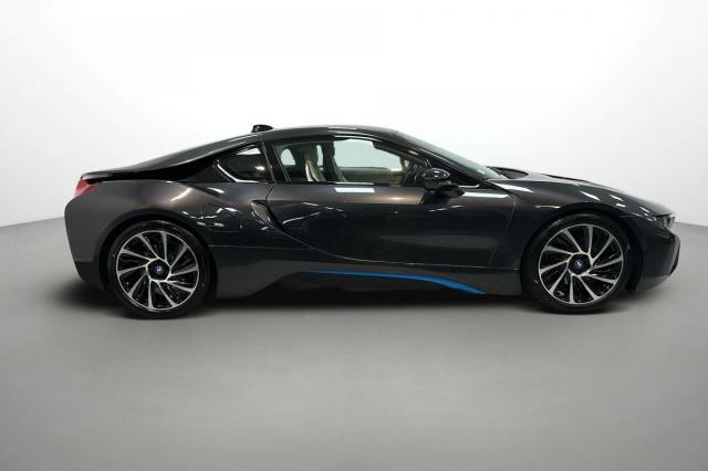Bmw I8 image 1