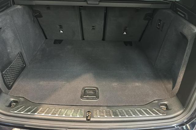 Bmw Ix3 image 2