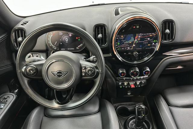 Mini Countryman image 8