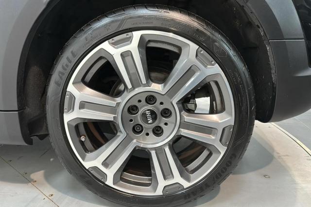 Mini Countryman image 5