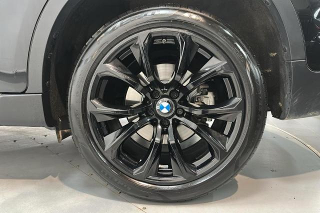 Bmw X6 image 9