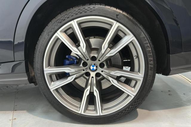 Bmw X6 image 1