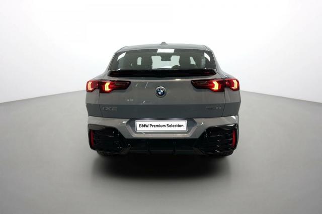 Bmw Ix2 image 2