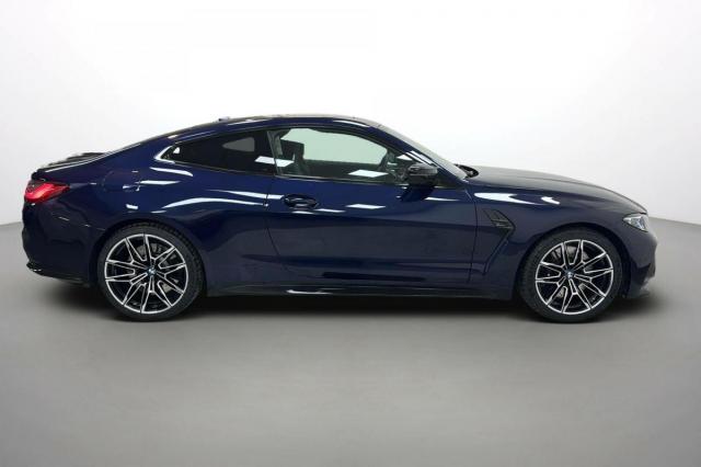 Bmw M4 image 2