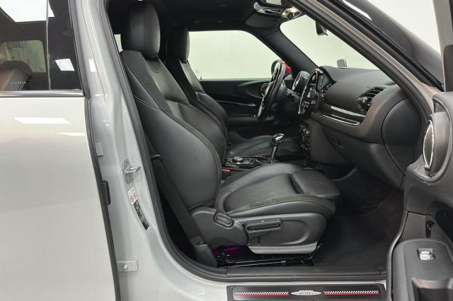 Mini Clubman image 3
