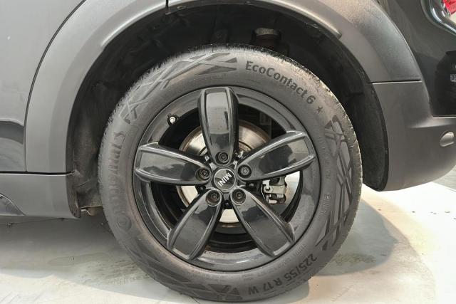 Mini Countryman image 5