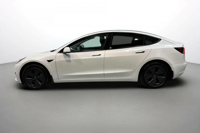 Tesla Model 3 image 8