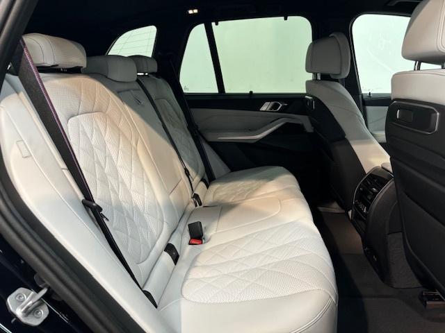 Bmw X5 image 6