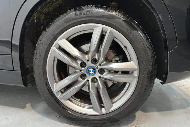 Bmw X1 image 2