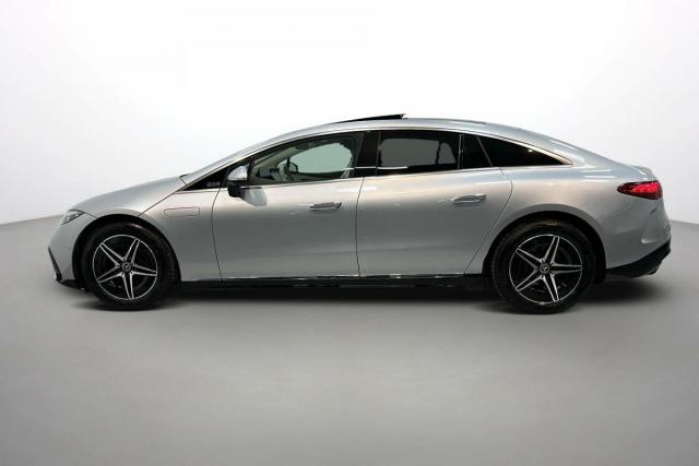 Mercedes Benz Eqs image 2