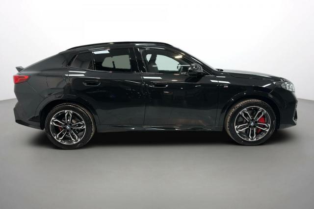 Bmw Ix2 image 6