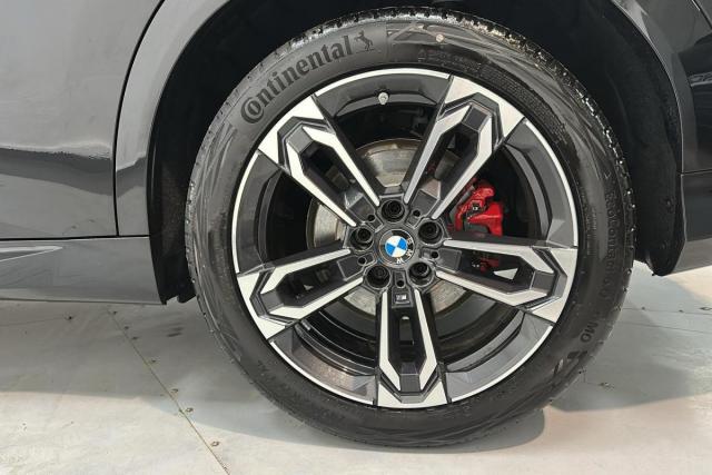 Bmw Ix2 image 7