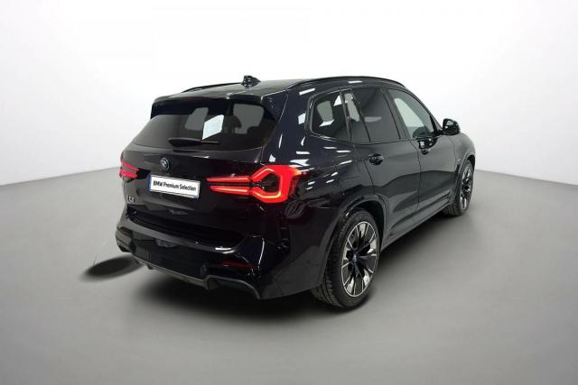 Bmw Ix3 image 9