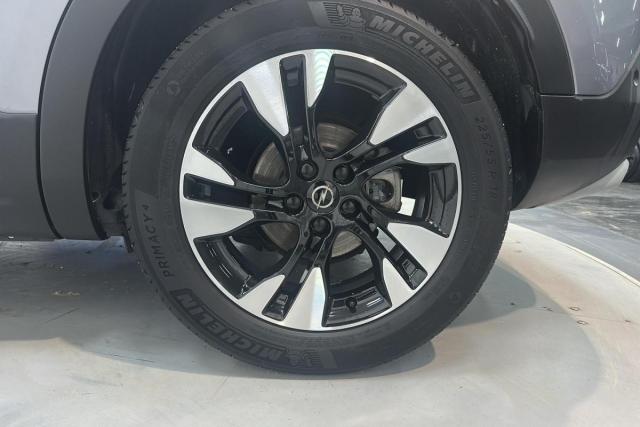 Opel Grandland X image 2