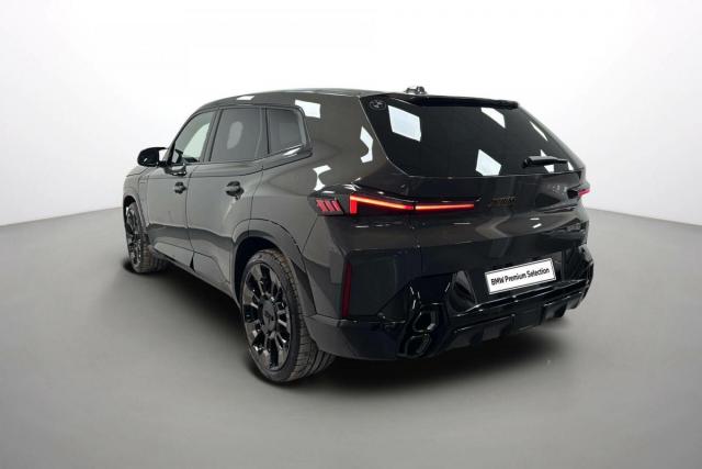 Bmw Xm image 1