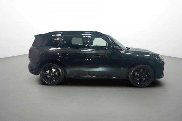 Mini Countryman image 5