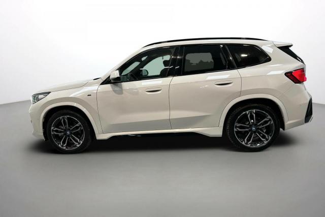 Bmw Ix1 image 2
