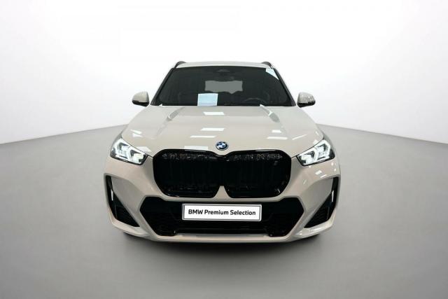 Bmw Ix1 image 4