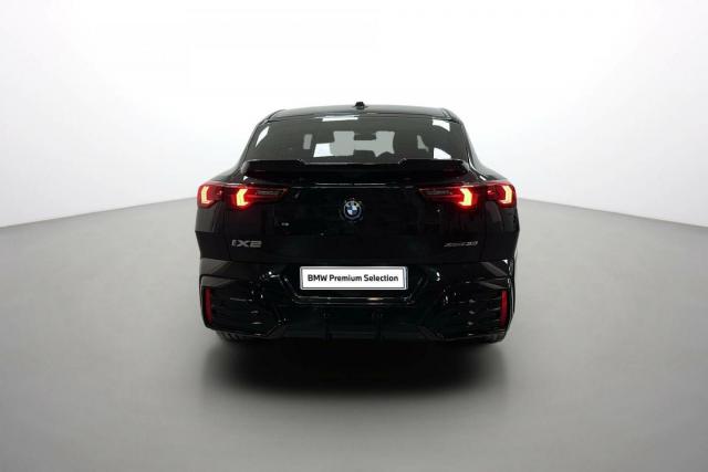 Bmw Ix2 image 6