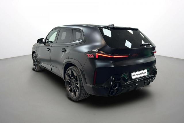 Bmw Xm image 4