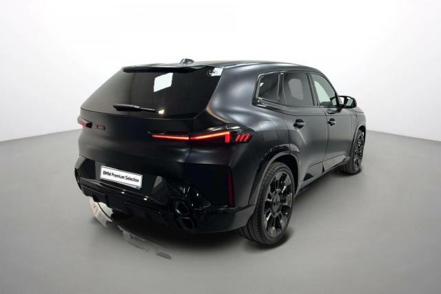 Bmw Xm image 3