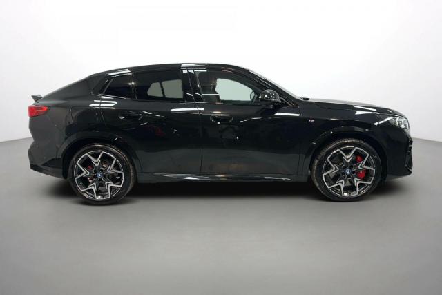 Bmw Ix2 image 2