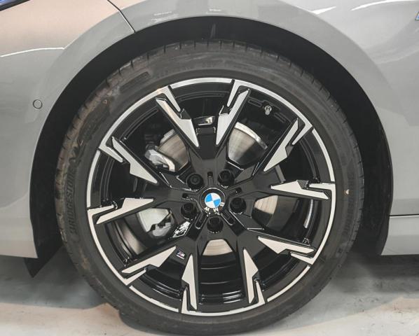 Bmw Série 1 image 8