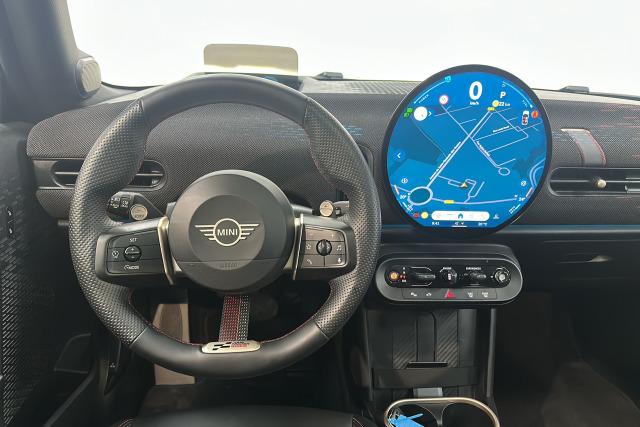 Mini Cooper image 3