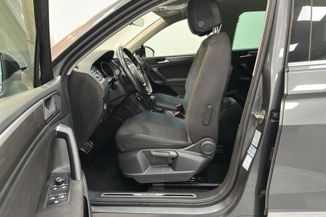 Volkswagen Tiguan image 8