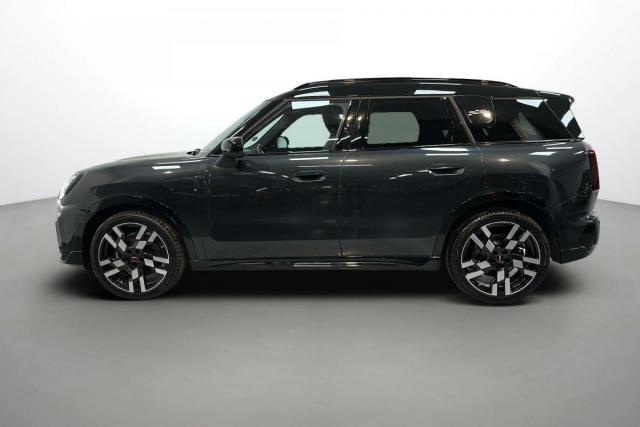 Mini Countryman image 9