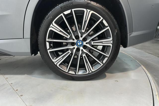 Bmw X1 image 9