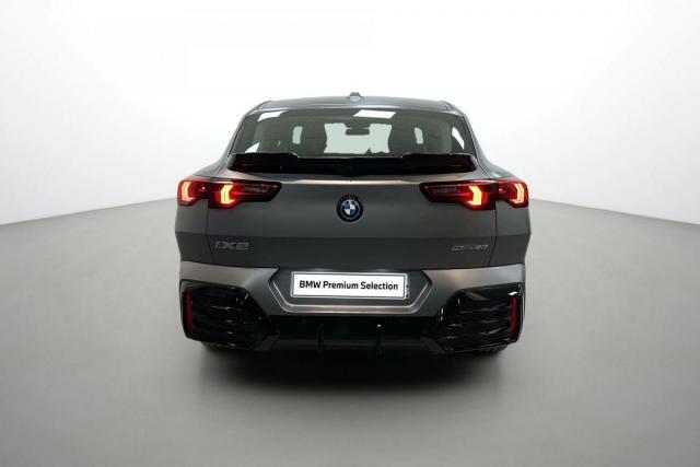 Bmw Ix2 image 1