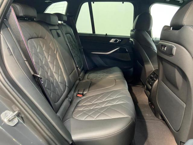 Bmw X5 image 2