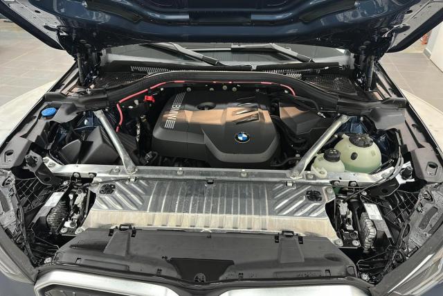 Bmw X3 image 2