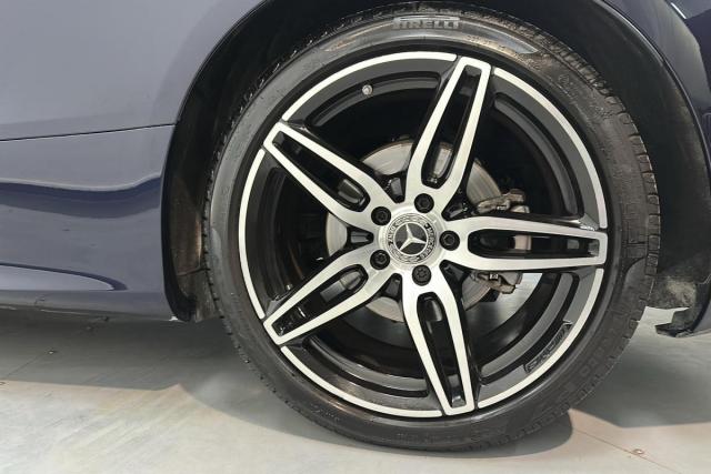 Mercedes Benz Classe E Coupe image 4