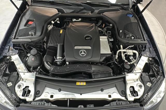 Mercedes Benz Classe E Coupe image 9