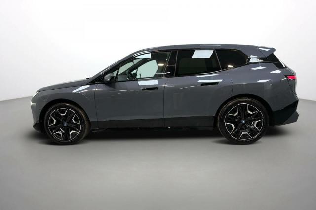 Bmw Ix image 5