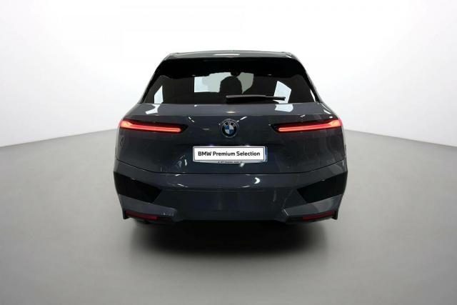 Bmw Ix image 6