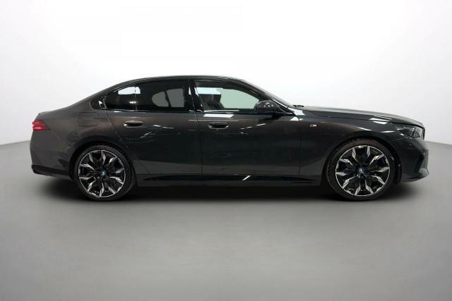 Bmw I5 image 4