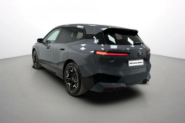 Bmw Ix image 4