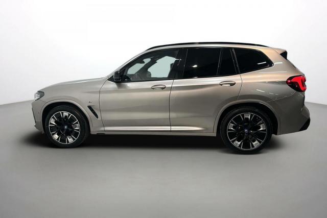 Bmw Ix3 image 3