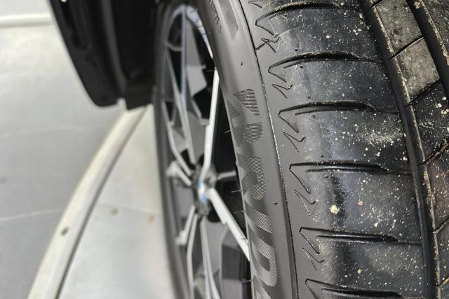 Bmw X4 image 4