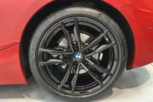 Bmw Z4 image 9