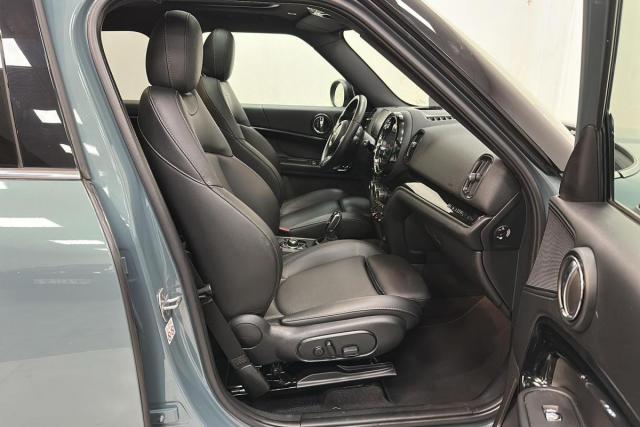 Mini Countryman image 2